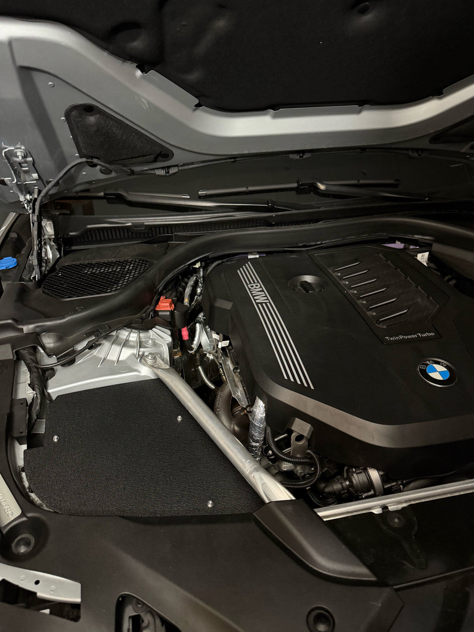 MAD BMW 540 G30 B58 840 Cold Air Intake