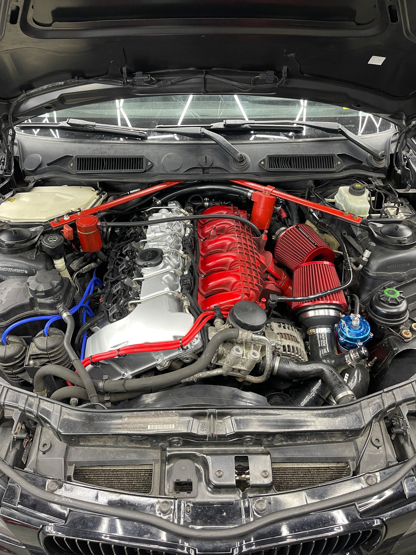 N54 ALUMINUM VALVE COVER