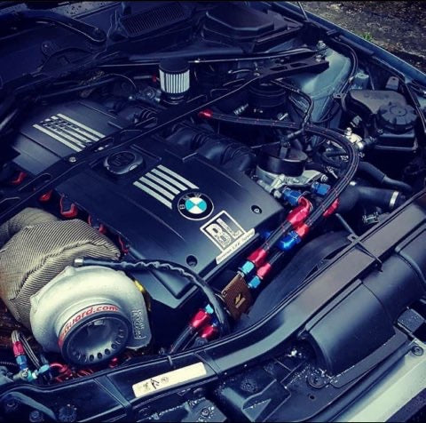 BMW 135,335,535,Z4 N54/ N55 V-Band Top Mount Single Turbo Kit