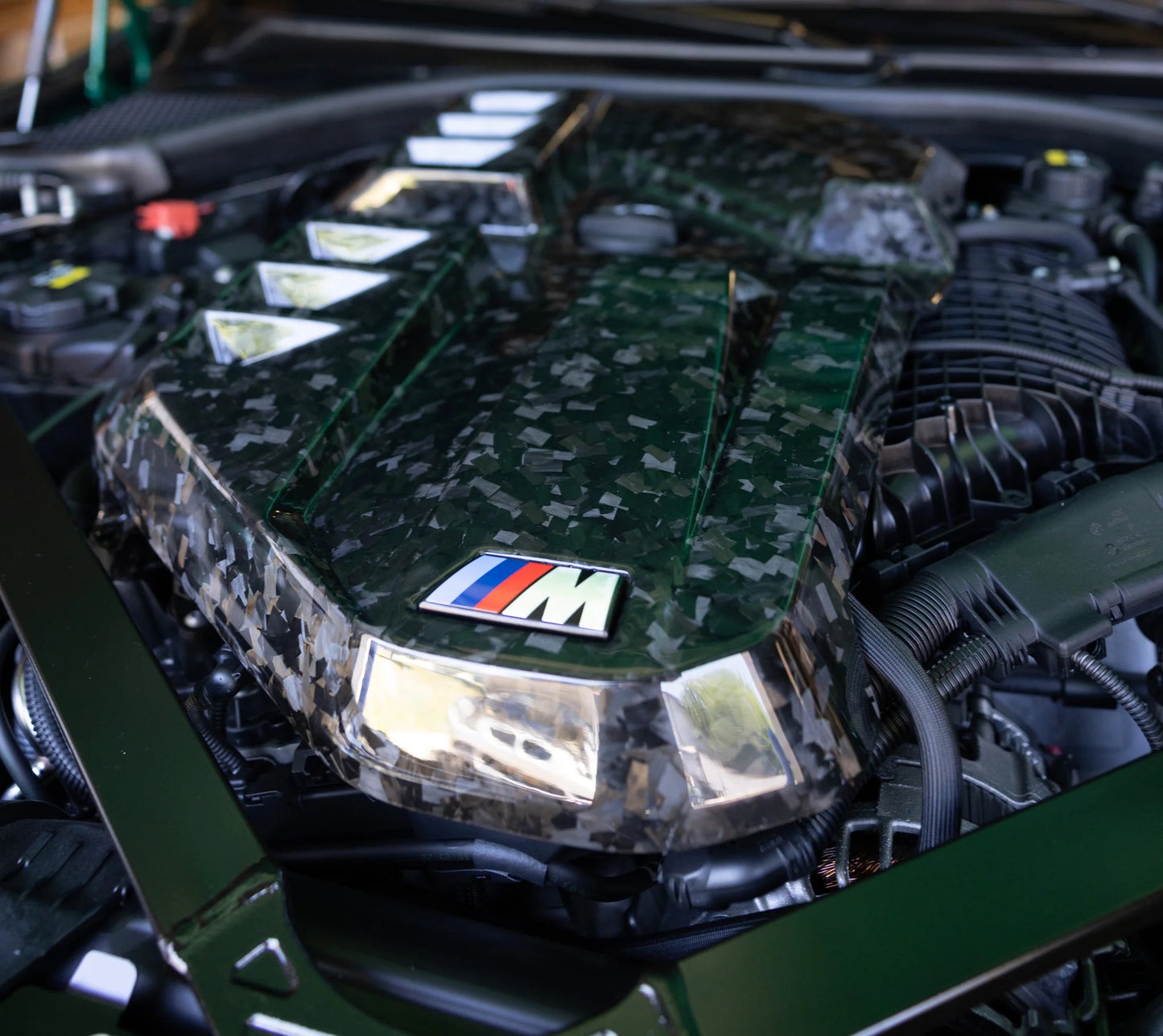 G80 FORGED CARBON FIBER ENGINE COVER